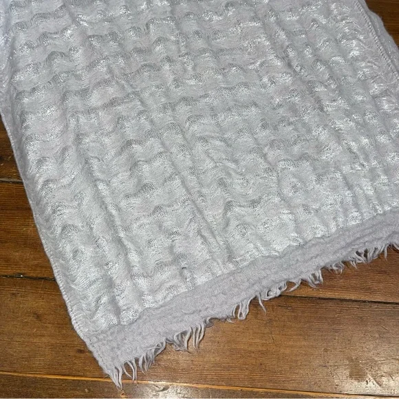 Eileen fisher Light Gray and metallic Scarf - Picture 4 of 5